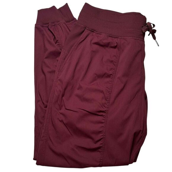 Lululemon Dance Studio Mid-Rise Jogger *Red Merlot - Picture 4 of 11